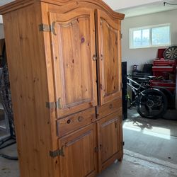 Moving / Garage Sale 