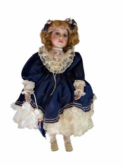 Vintage 1st Impressions "Nan" Decorative 23" Porcelain Doll