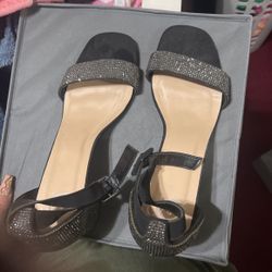Diamond black small heels