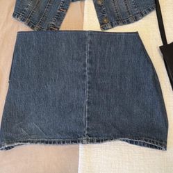 Women’s Denim Mini Skirt 