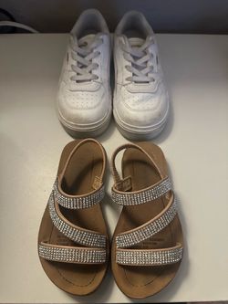Toddler girls size 7 shoes
