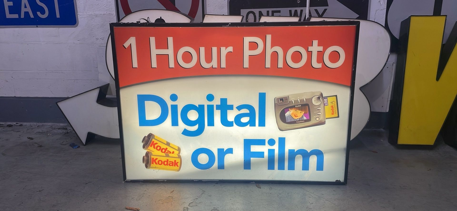 One Hour Photo Sign