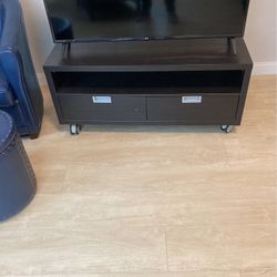 Dark Wood Entertainment Center Table 