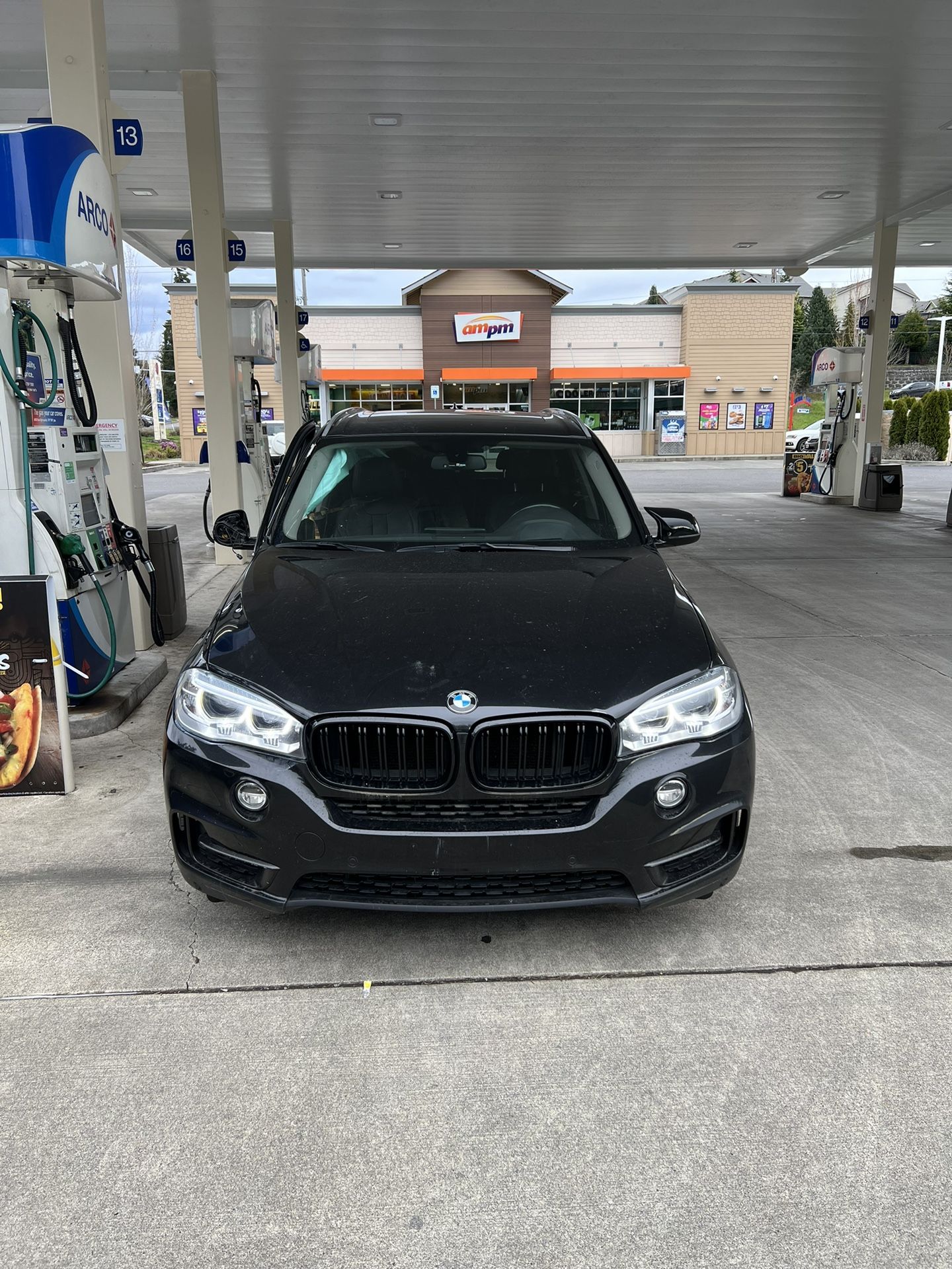 BMW X5 PART OUT