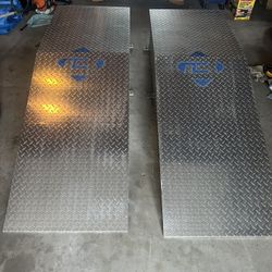 Bluff R/V-Truck Ramps