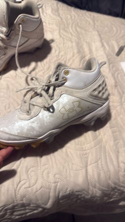 Football shoes