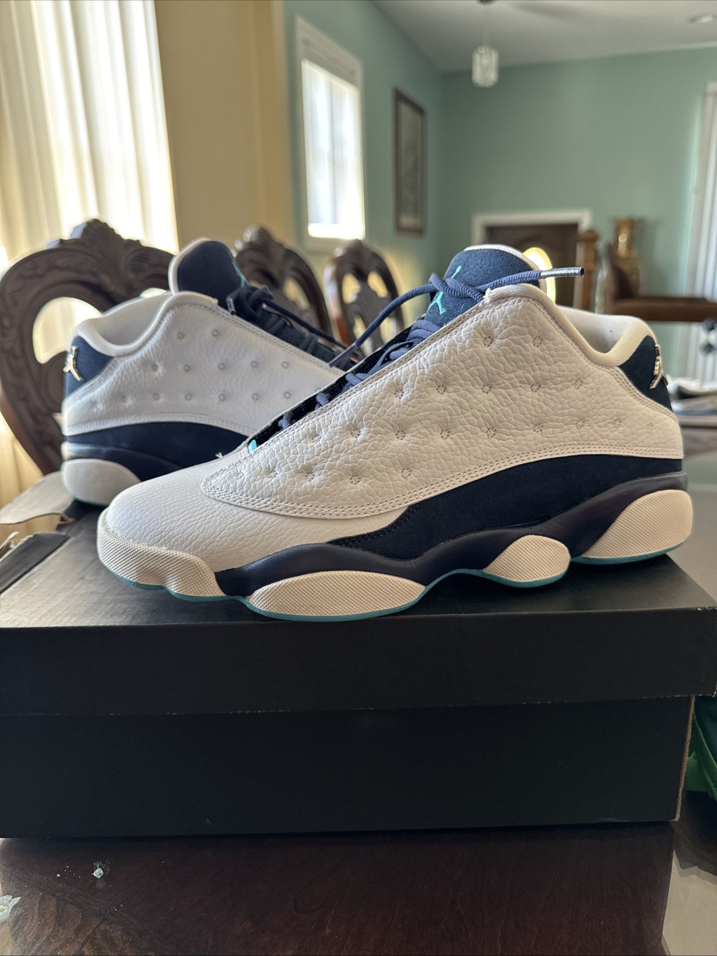 Air Jordan 13 Retro ‘Obsidian’
