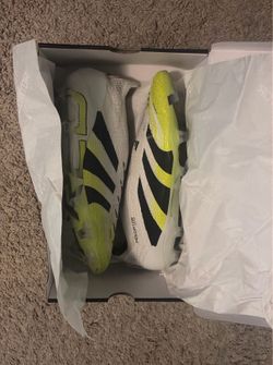 Adidas Predator Elite  LL FG  size 10