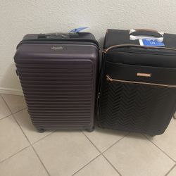 Luggage 22” New