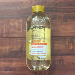 Garnier SkinActive Micellar Cleansing Water + Vitamin C; For Dull, Uneven Skin; All-In-One Cleanser And Makeup Remover: For SENSITIVE Skin; 13.5 oz