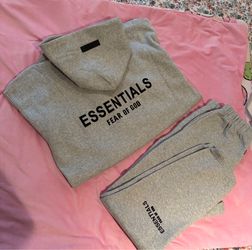 Essentials Light Oat Size Small