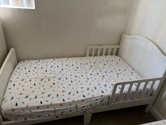 White Toddler Bed with Mattress