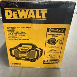 Jobsite Bluetooth Radio Charger