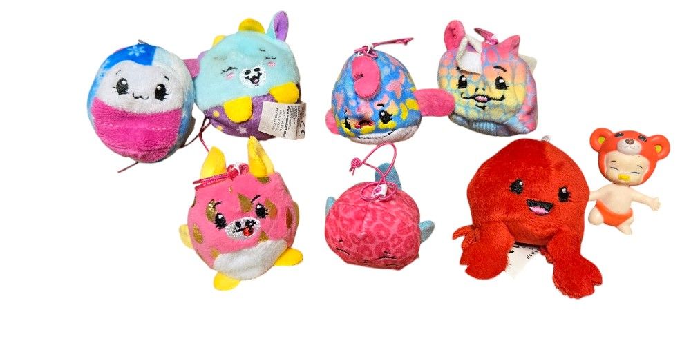 Moose toys Pikmi Pops and twozie lot of 8