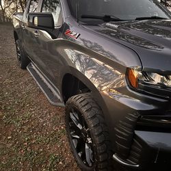 Chevy Silverado 1500 3.0 Duramax RST Z71 10spd 4x4 