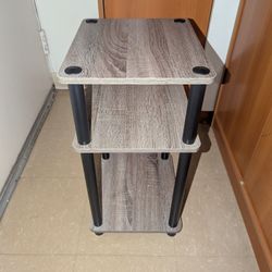 French oak Nightstand/ End Table 