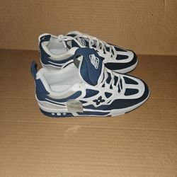 Louis-vuitton Men Sneakers Size 11