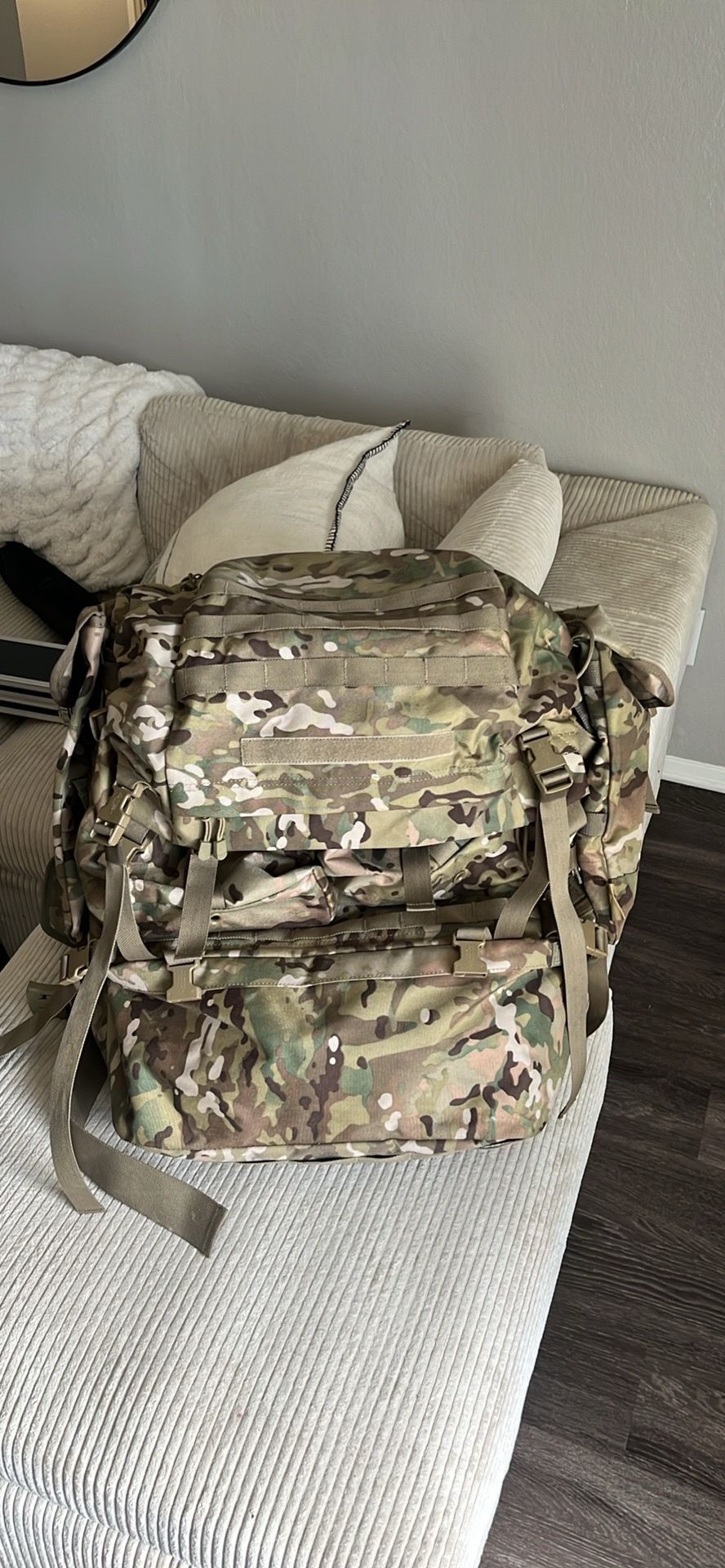 Military Rucksack Multicam MOLLE Pack Large- Complete w/ Frame & Pouches