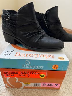 BARE TRAPS BRAND  LADIES SIZE 9 SHOES