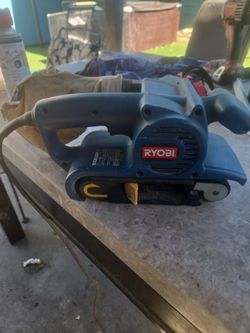 Ryobi BE318-2 3x18" WORKS