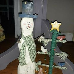 Cute country snowman