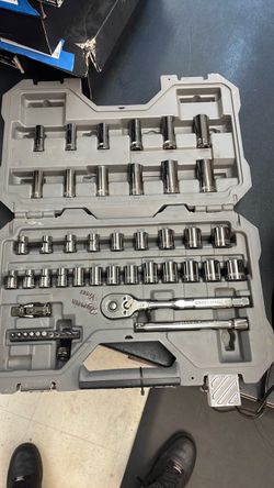 Craftsman Socket Wrench Set with Case