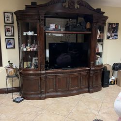 Wooden Antique Tv Consul