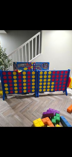 GIANT CONNECT 4