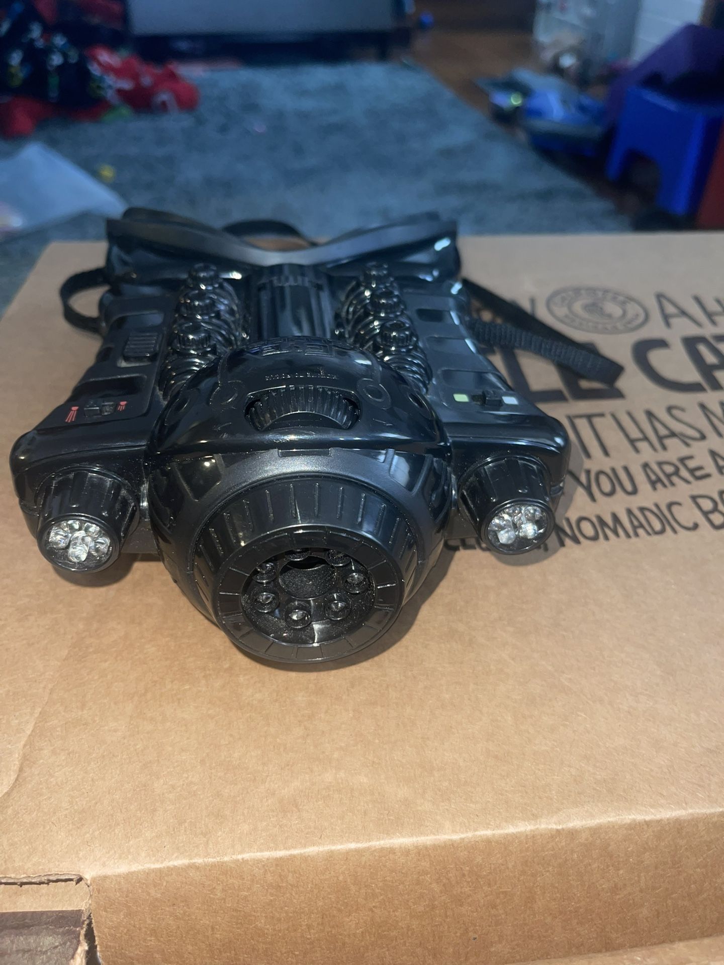EYE ClOPS 2009 JAKKS Pacifica, Digital Night Vision binoculars, ready to go