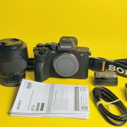 Sony A7IV with 28-70mm 3.5-5.6 OSS
