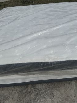 Brand New king mattress and box spring 