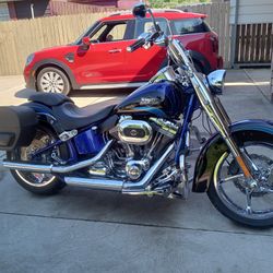 2011 Harley Davidson CVO 