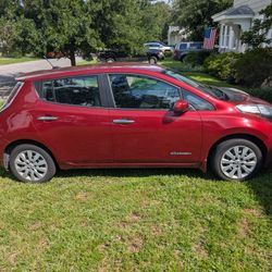 2014 Nissan Leaf S w/Android Auto