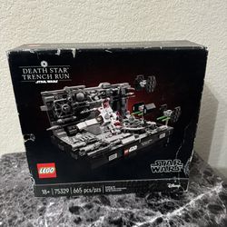LEGO Star Wars: Death Star Trench Run Diorama (75329)