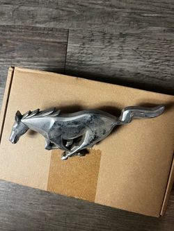 Vintage OEM Ford Mustang Running Horse Emblem – D3ZB-8216-AA – $35 OBO