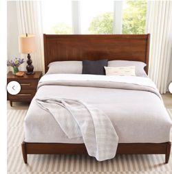 Marina Del Rey Bed Queen Bed Retail $599, our price $390 condition like new