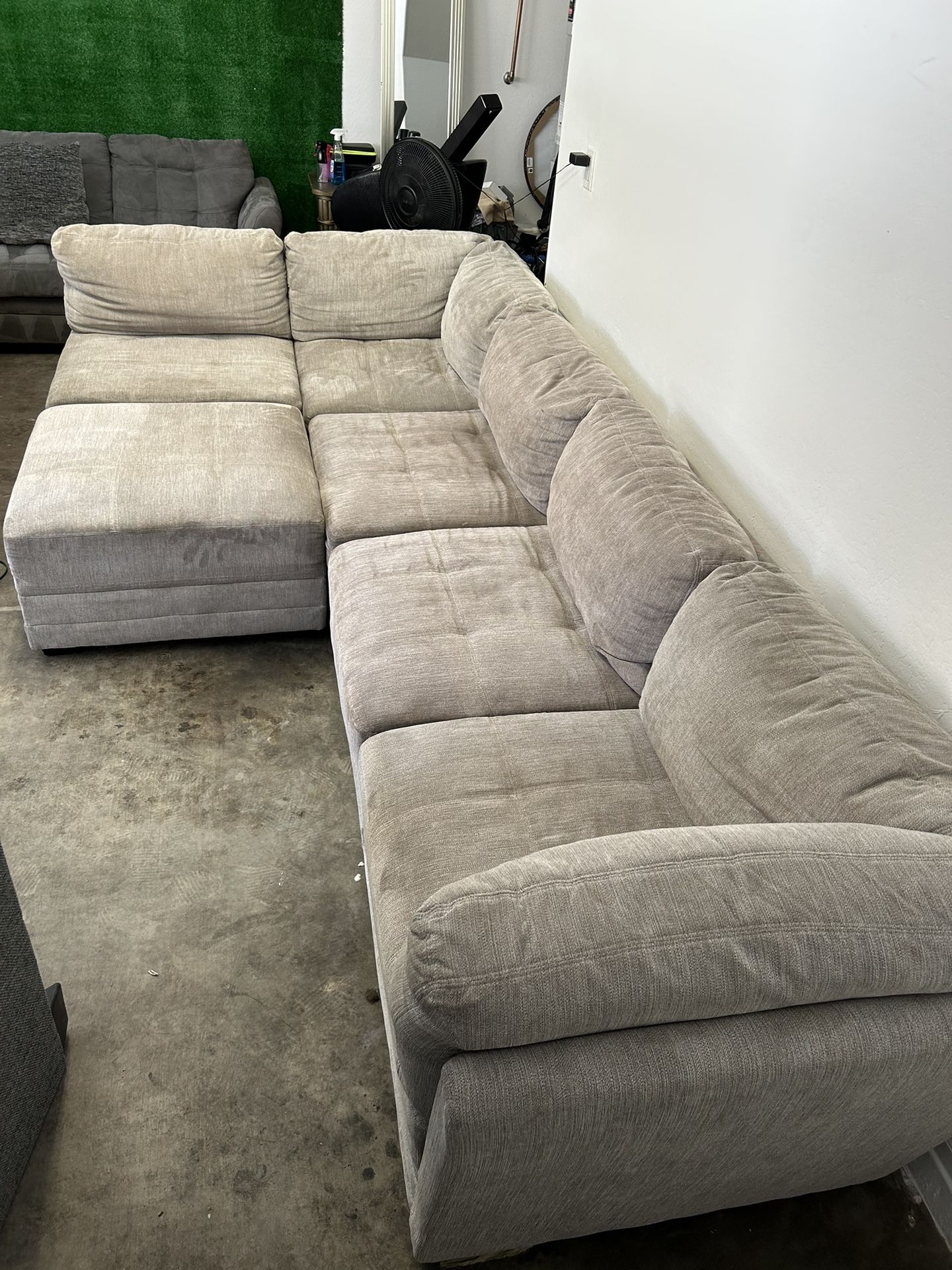 Sectional Couch for Sale in Phoenix, AZ OfferUp