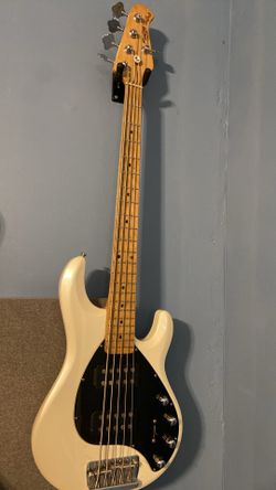 Sterling by Music Man RAY35PHMM