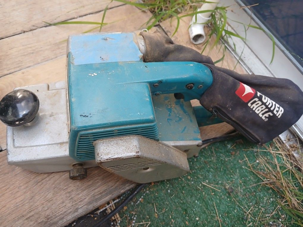 Makita Belt Sander Model 9401 115v