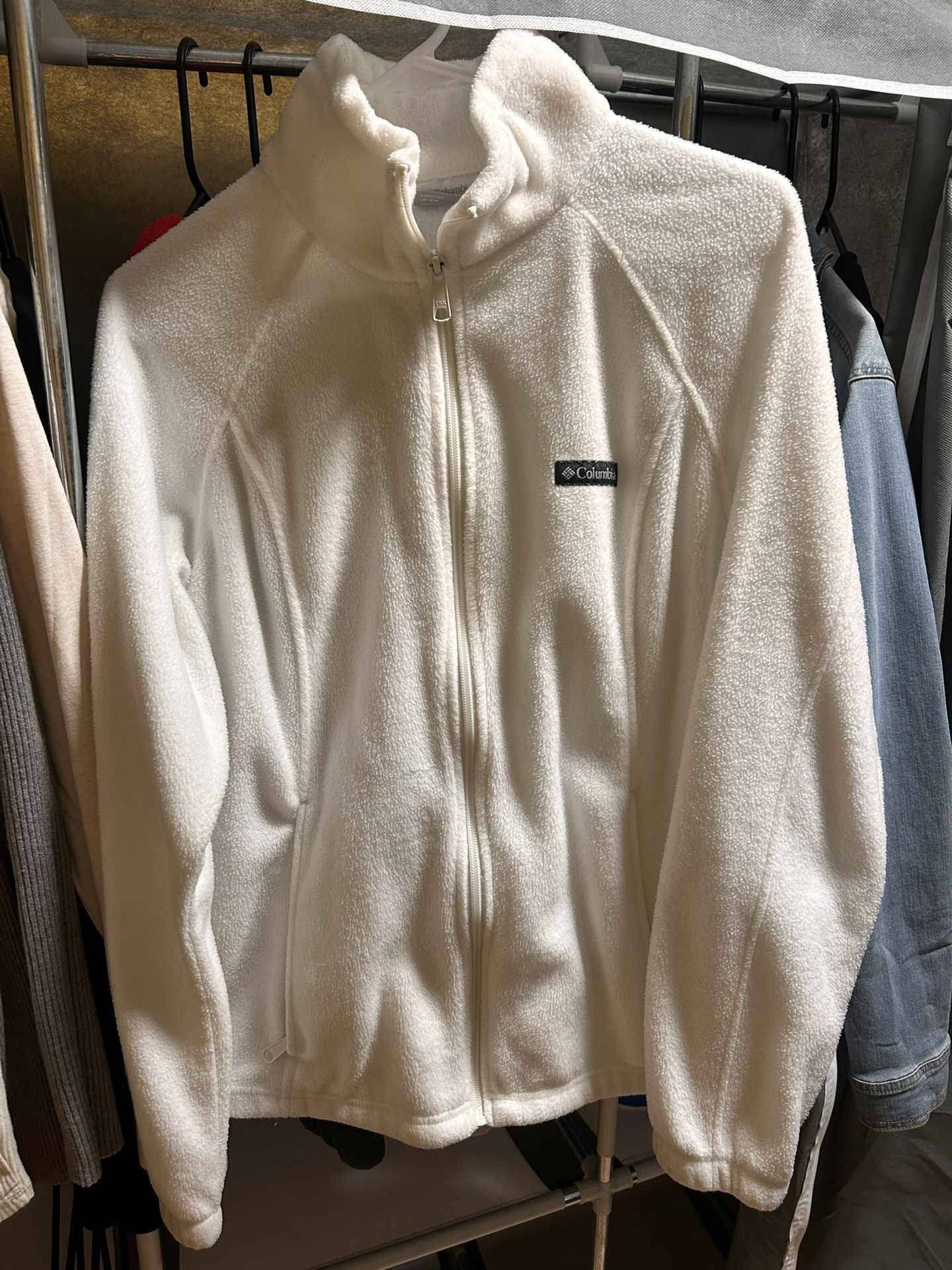 White Women’s Columbia Fleece Sweater