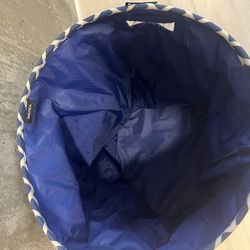 laundry basket