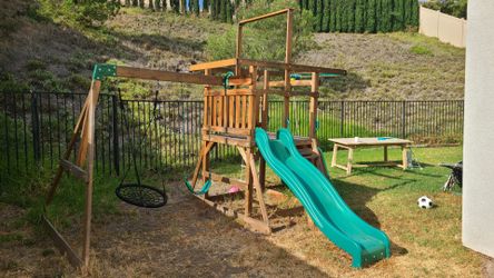 Children's Jungle Gym