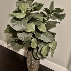 $50 —4 Foot 8 Inch Fake Plant In Basket 