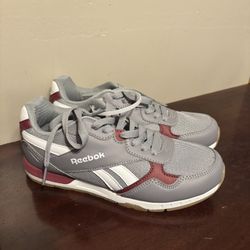 NEW Grey Reebok Sneakers Kids Size 5