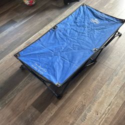 Mini Changing Or Lounging Table 