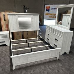 White Farmhouse Queen Bedroom Set 