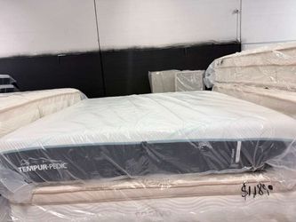 King Mattress Tempurpedic ProAdapt Medium Contour