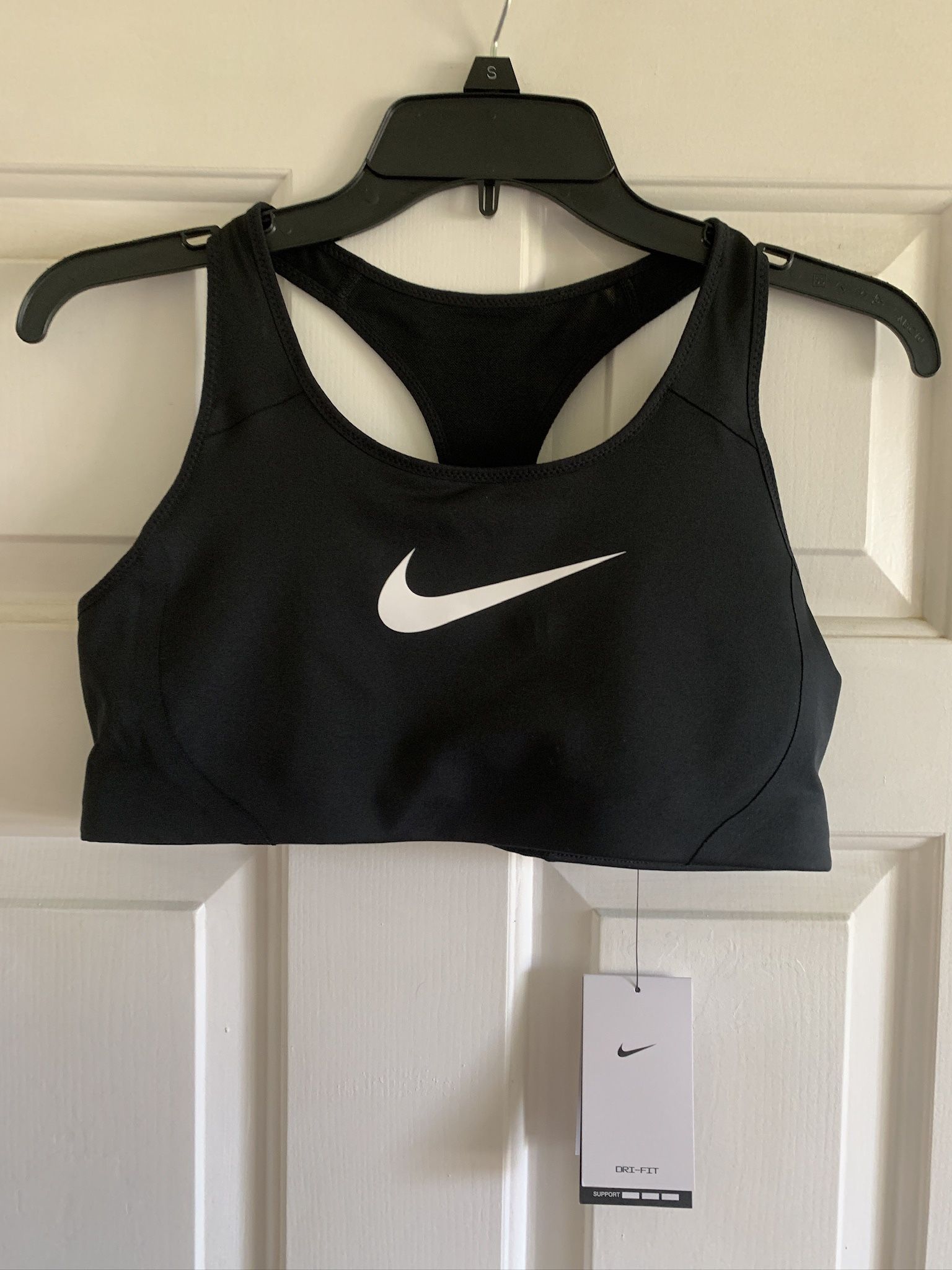 New Nike Top