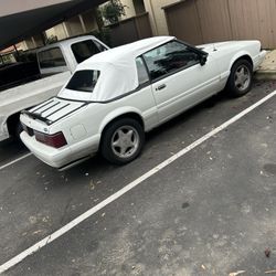 1991 Ford Mustang