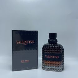 Valentino Born In Roma Coral 